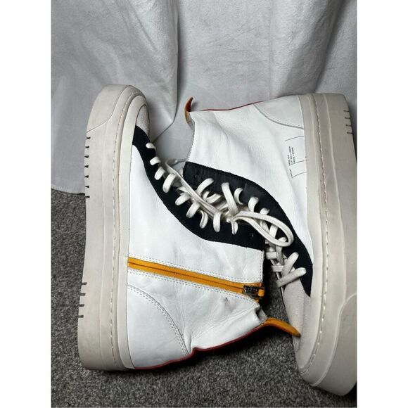 Oncept Women's White Black Lisbon Zip High Top Ultra-Soft Sneakers Size 9.5 NWOT - Picture 7 of 9